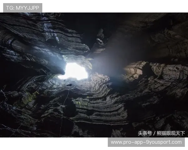 特色地下洞穴探险，黑暗中的欢乐对抗，地下洞探险记作文450